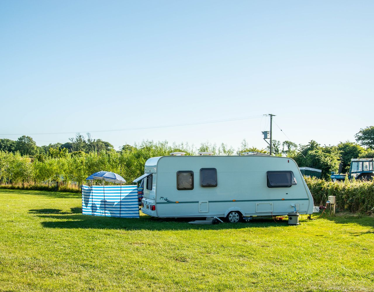 Dewslake Farm Camping and Glamping