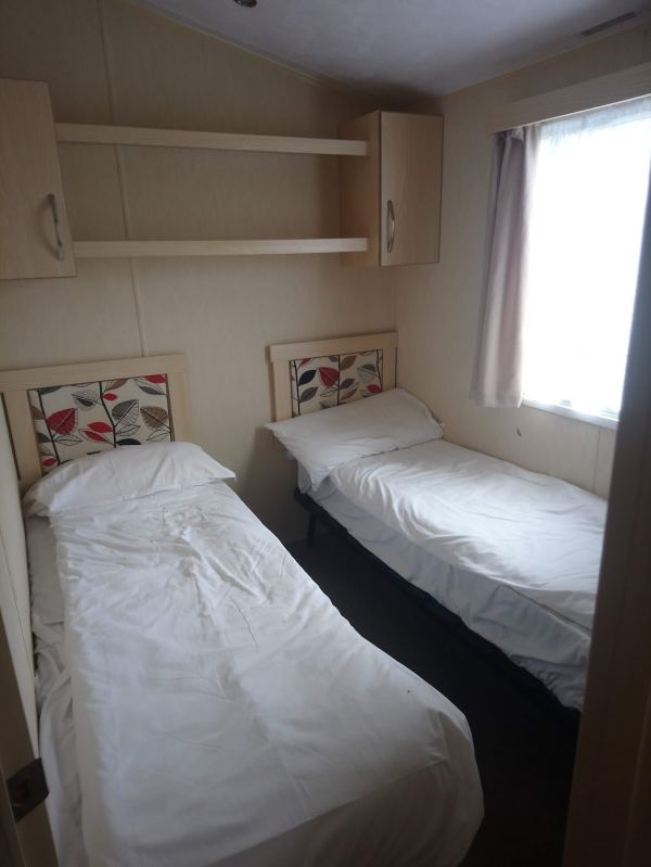 Dovercourt Caravan Park