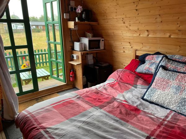 Dream Pods at Bobby's Lodge