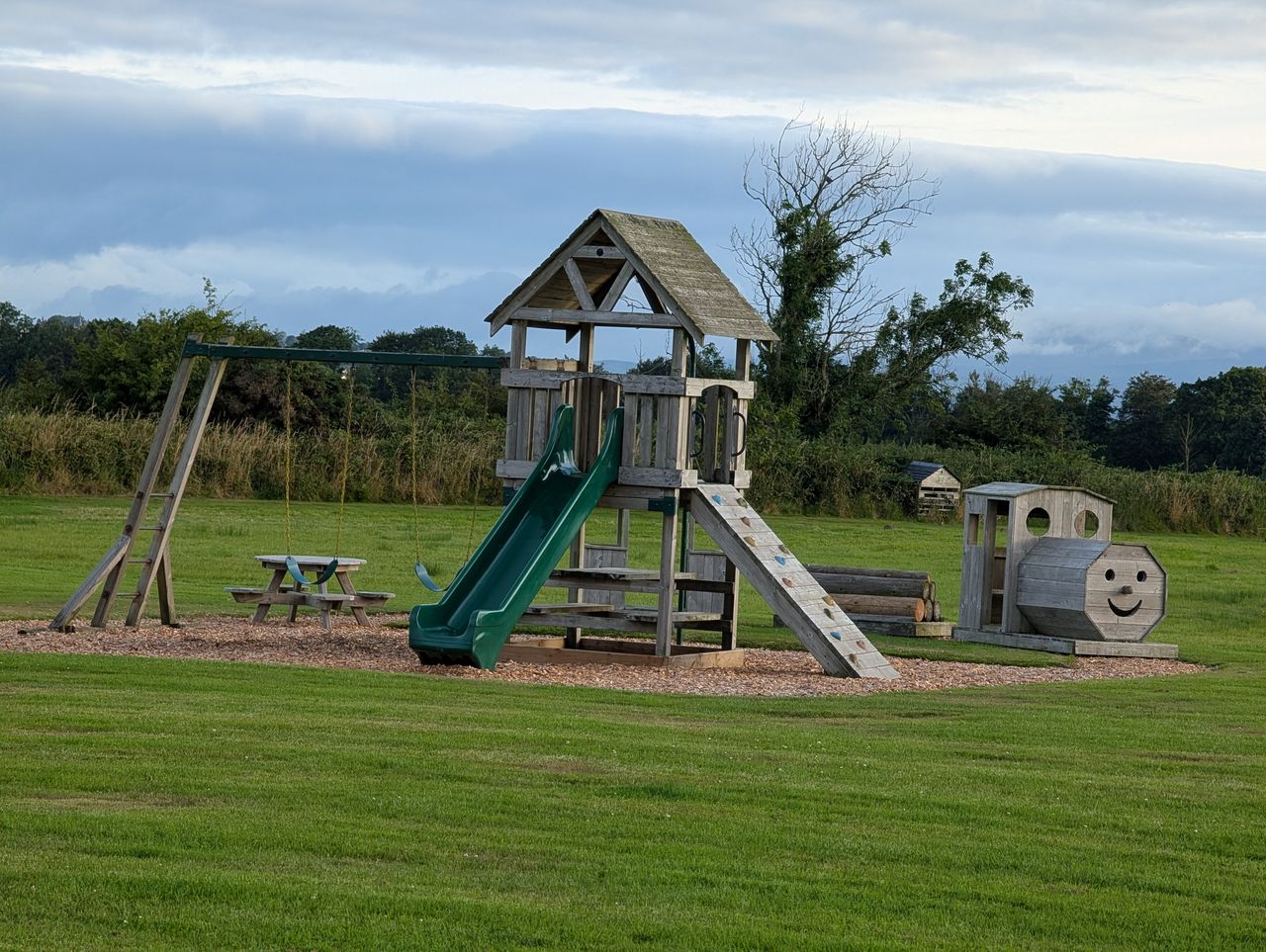 Drumroamin Farm Camping and Caravan Site