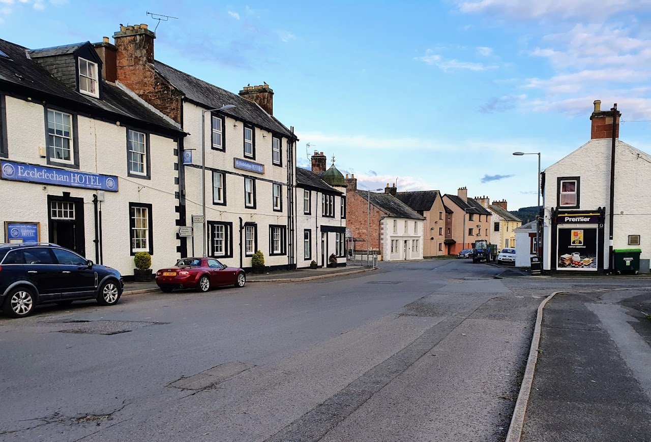 Ecclefechan Hotel
