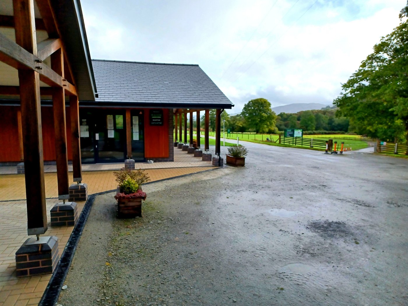 Elan Oaks Caravan and Camping Site
