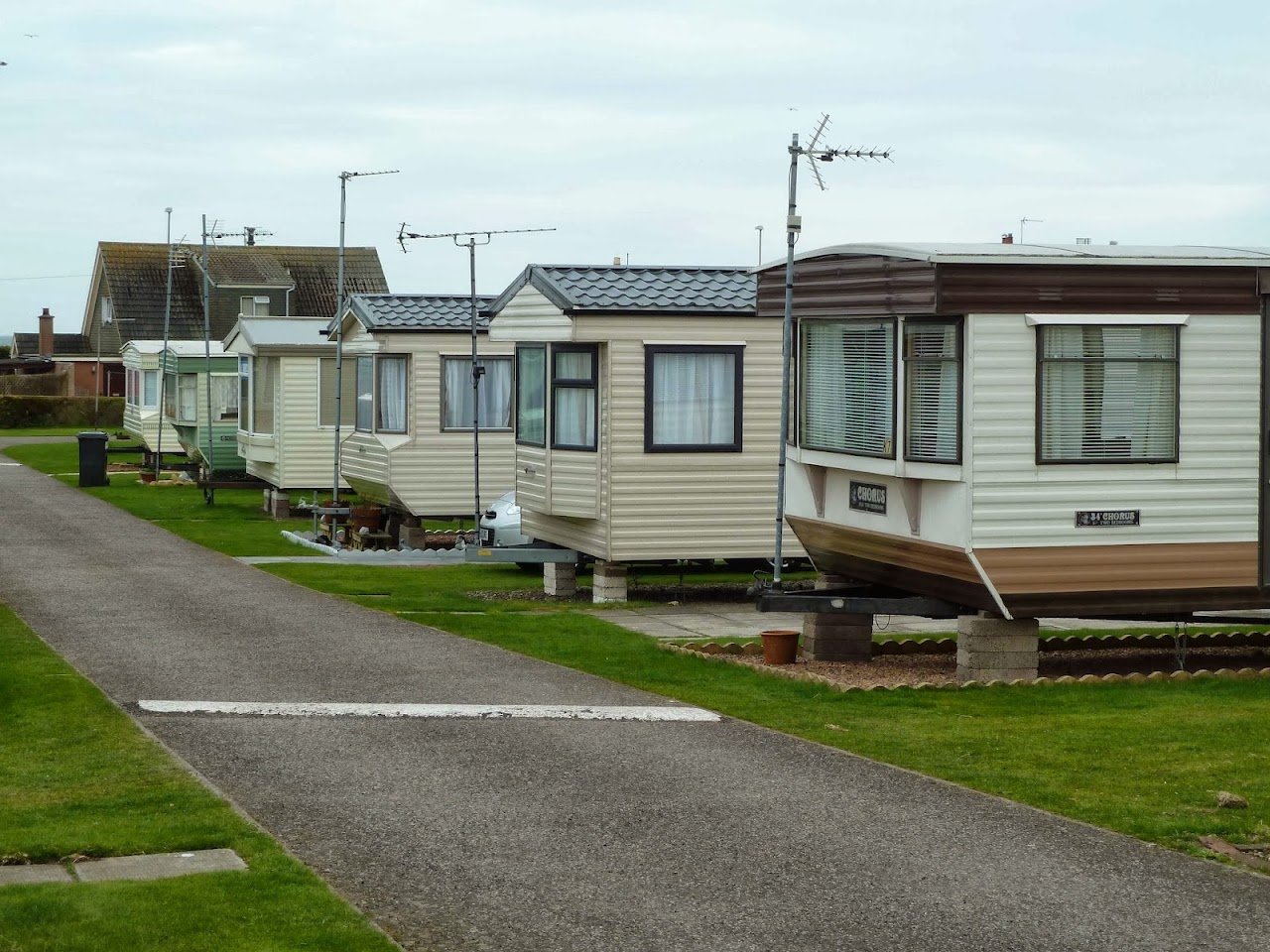 Elliot Caravan Park
