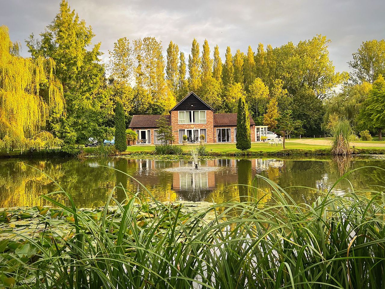Everglades Caravan Park and Fishing Lodges