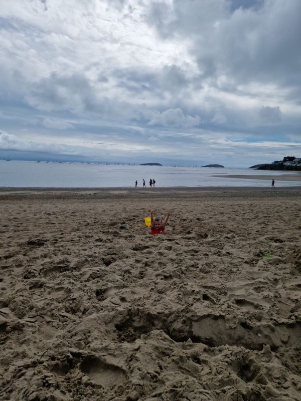 Fach Caravan Park