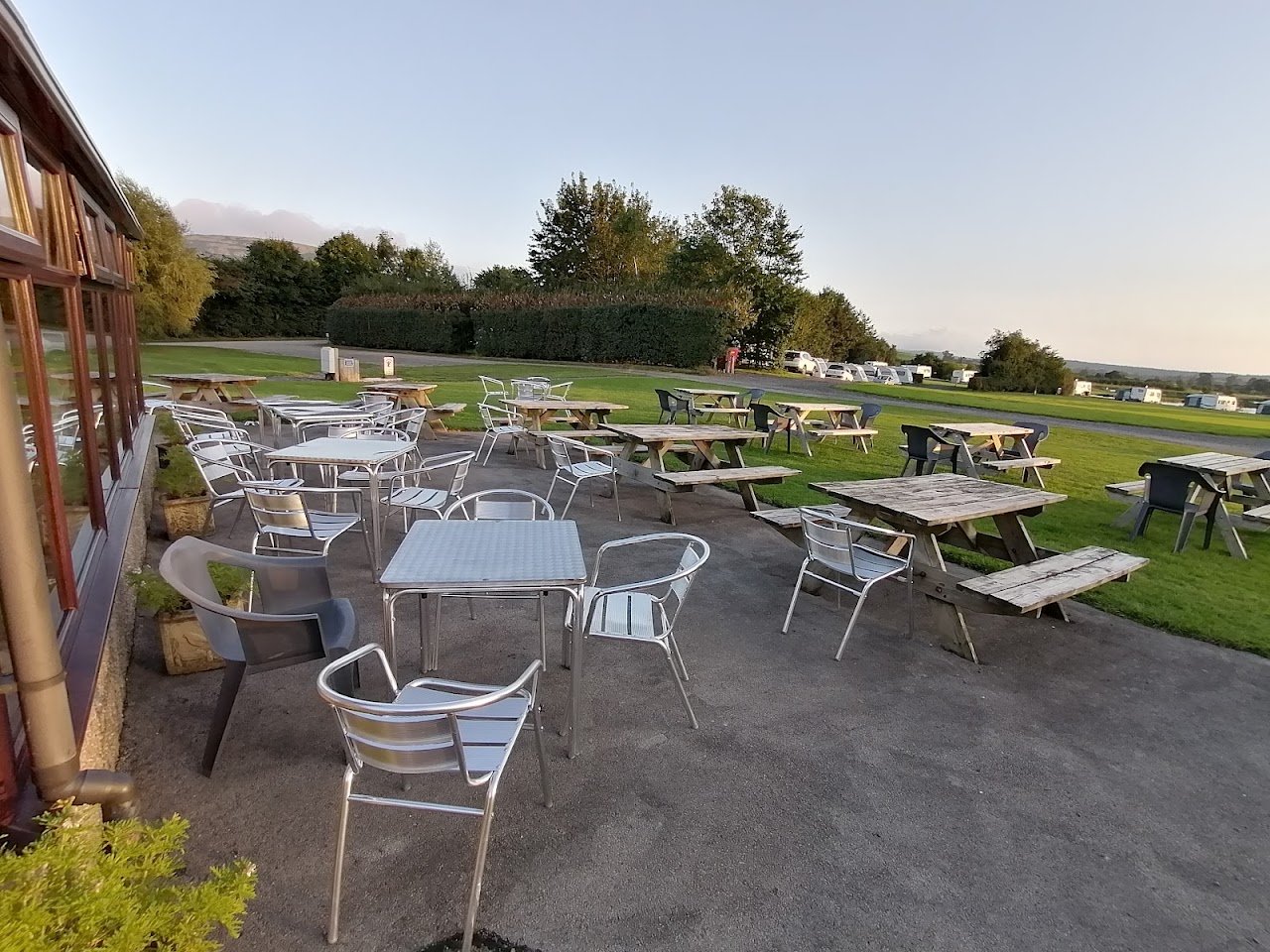Farletonview Fishery Caravan Site