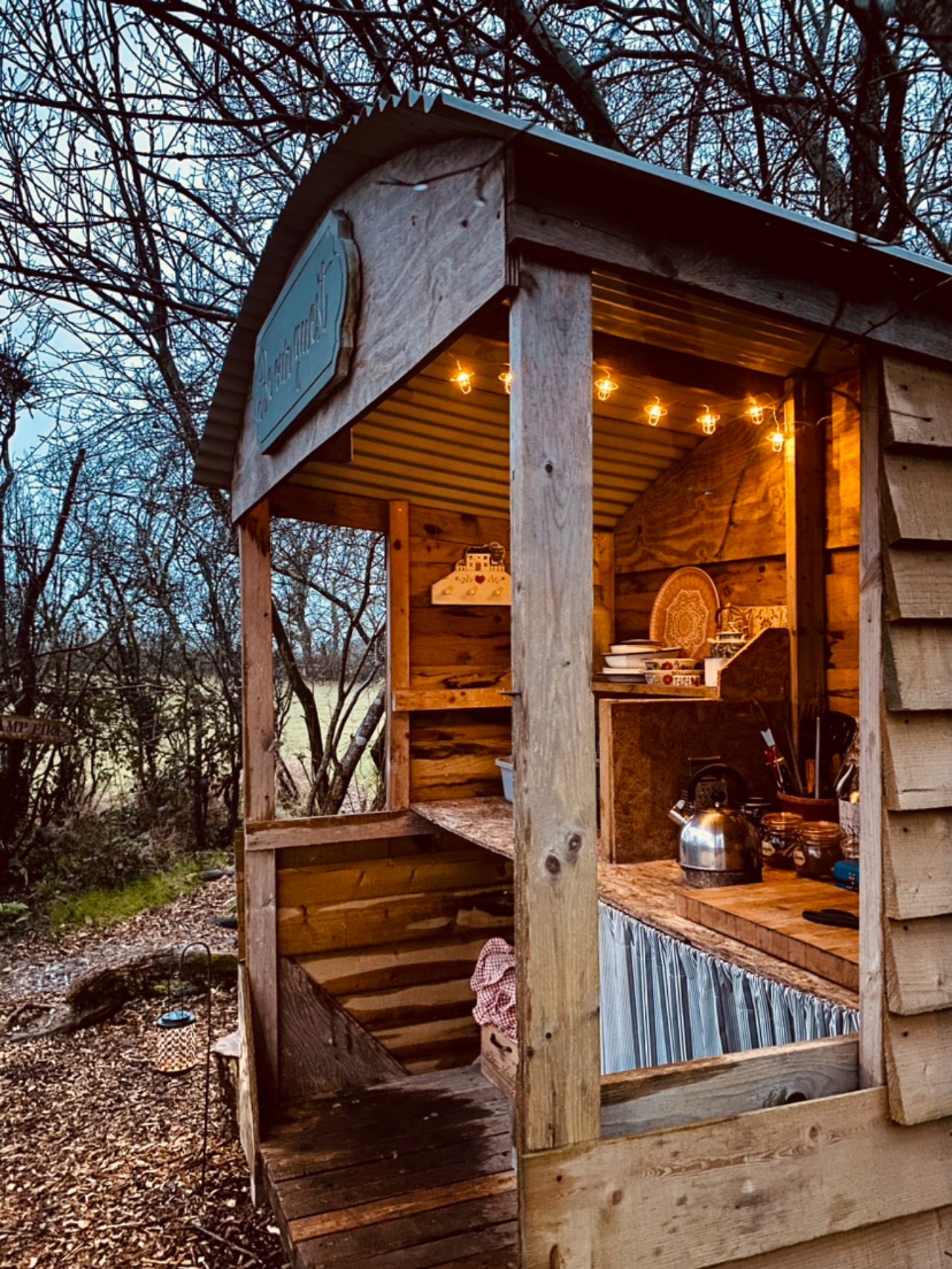 Flower Meadow Glamping