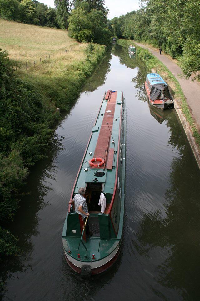 Foxhangers Canal Holidays