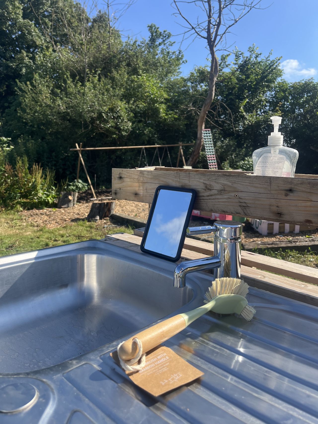 Fred’s Field Campsite