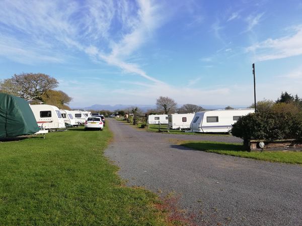 Garreg-y-felin Caravan and Camping