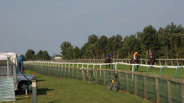 Great Yarmouth Racecourse Caravan and Motorhome Club Campsite