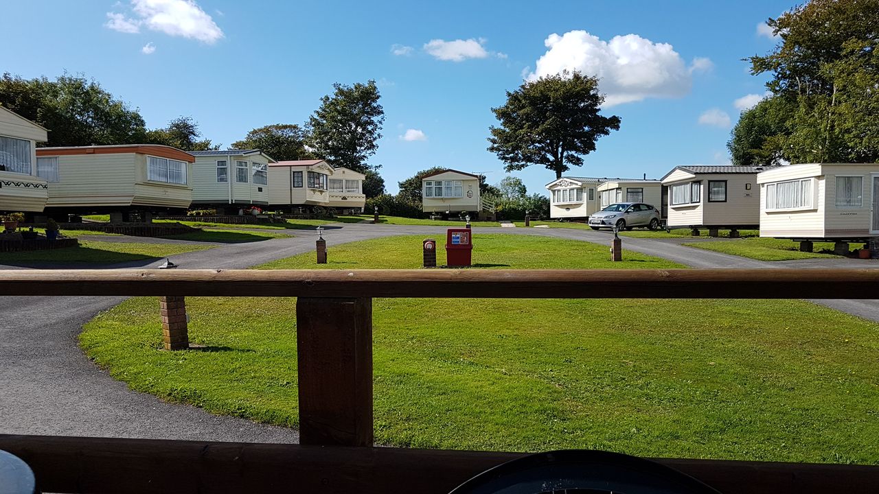 Hampton Court Holiday Park