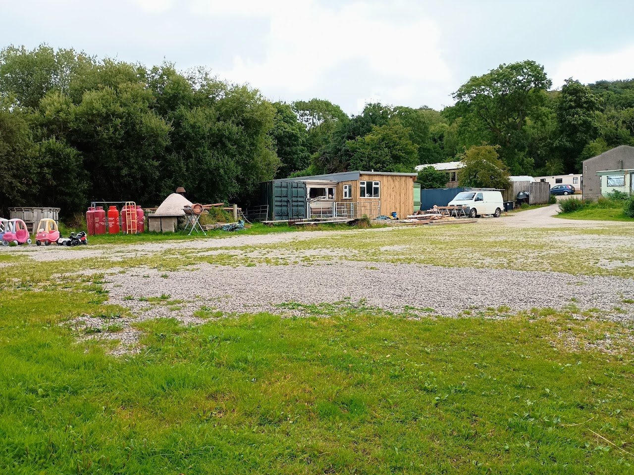 Hawes Villa Campervan Site