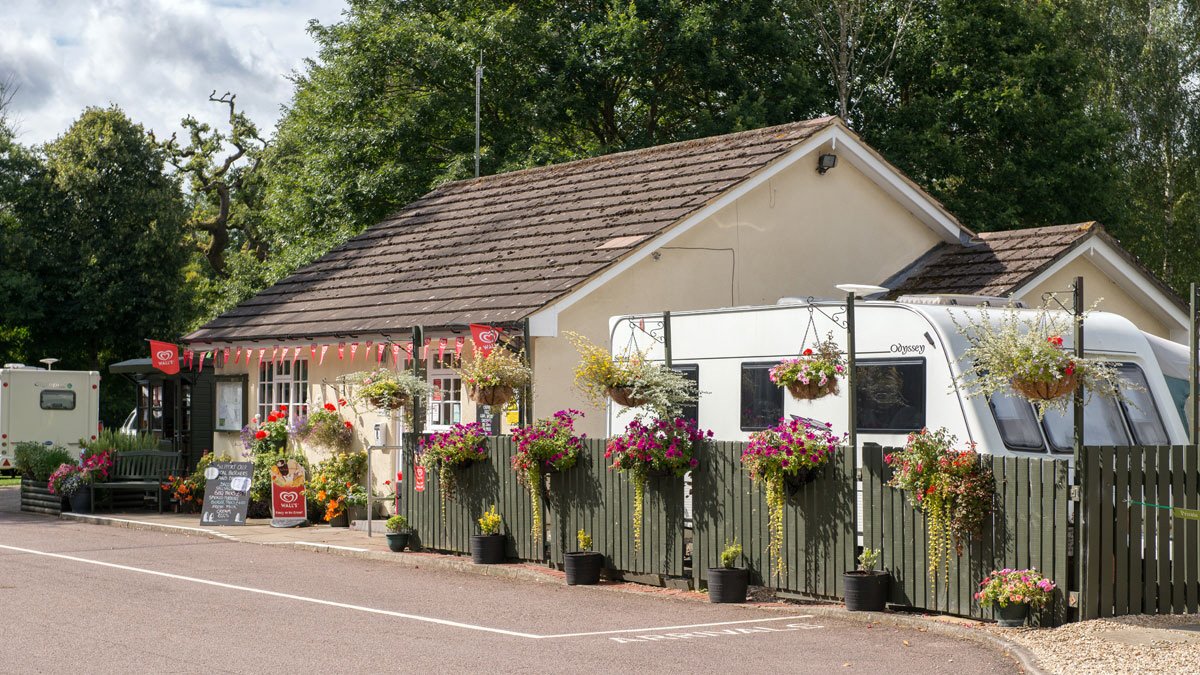 Henley Four Oaks Caravan and Motorhome Club Site