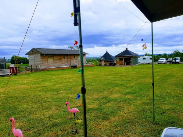 Hill Top Caravan Park