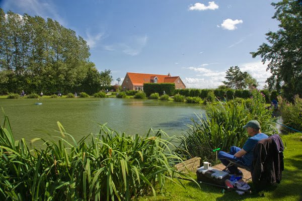 Hill View Leisure Park and Fishing Lakes