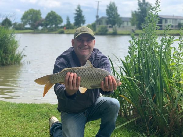 Hill View Leisure Park and Fishing Lakes