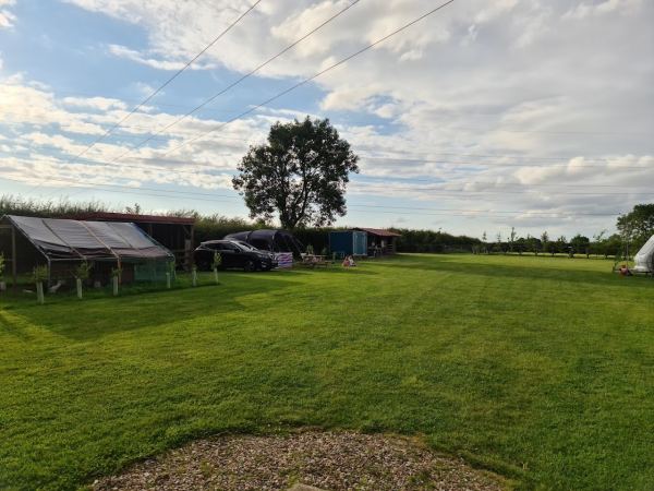 Hillcrest Camping