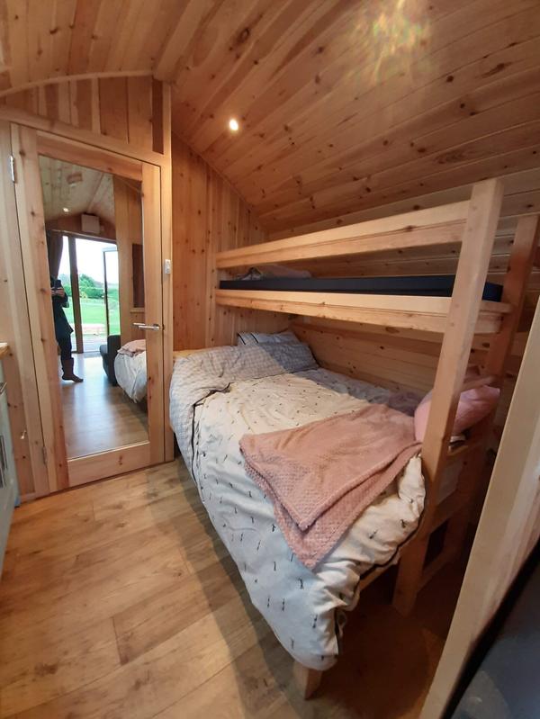 Hillside Caravan Park