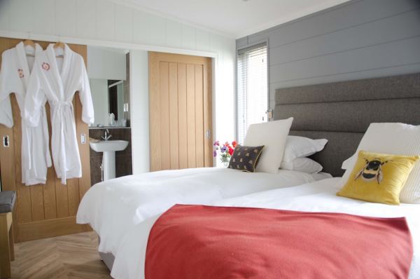 Hollicarrs Holiday Park