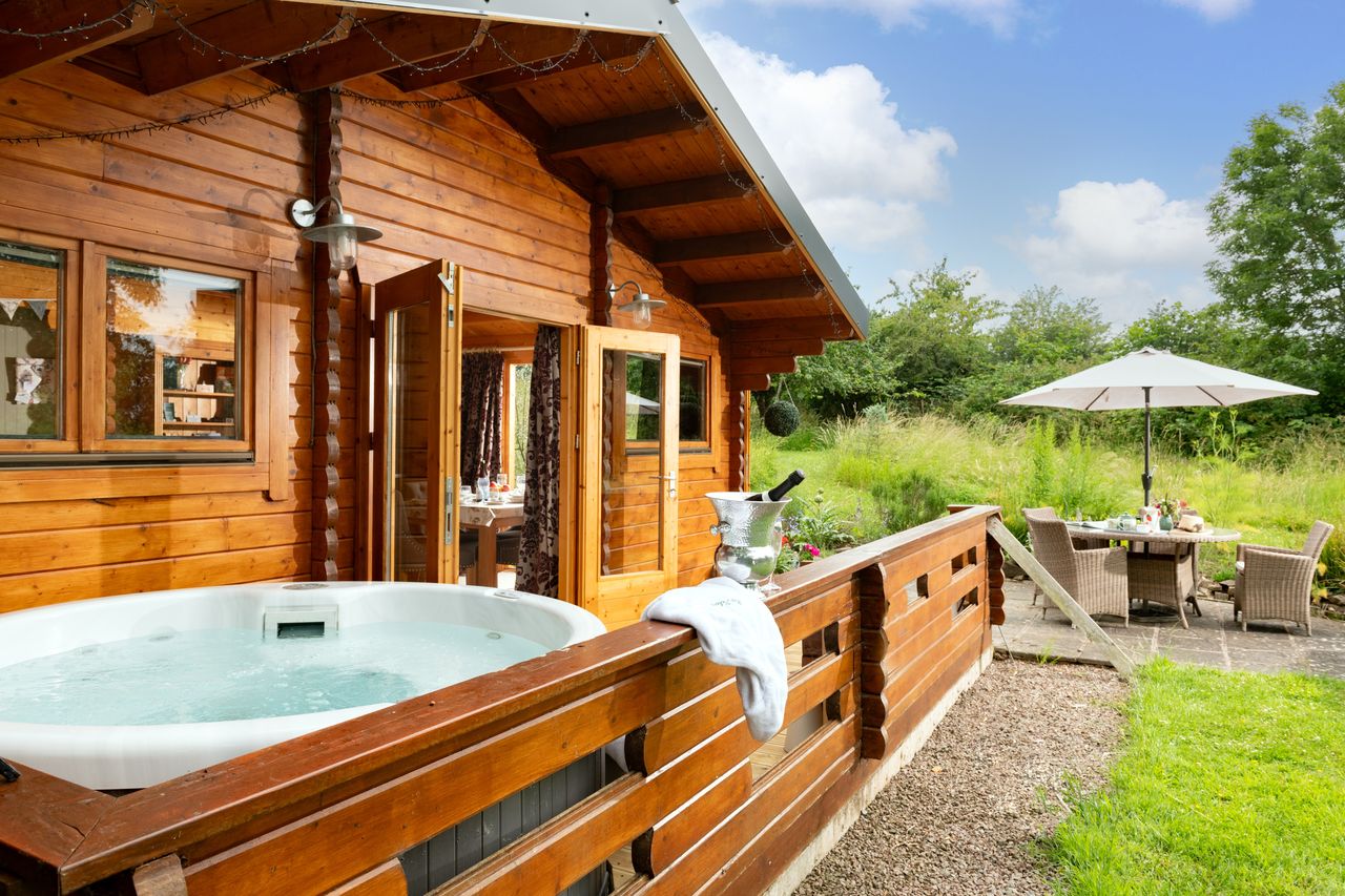 Hop Pickers Rural Retreats