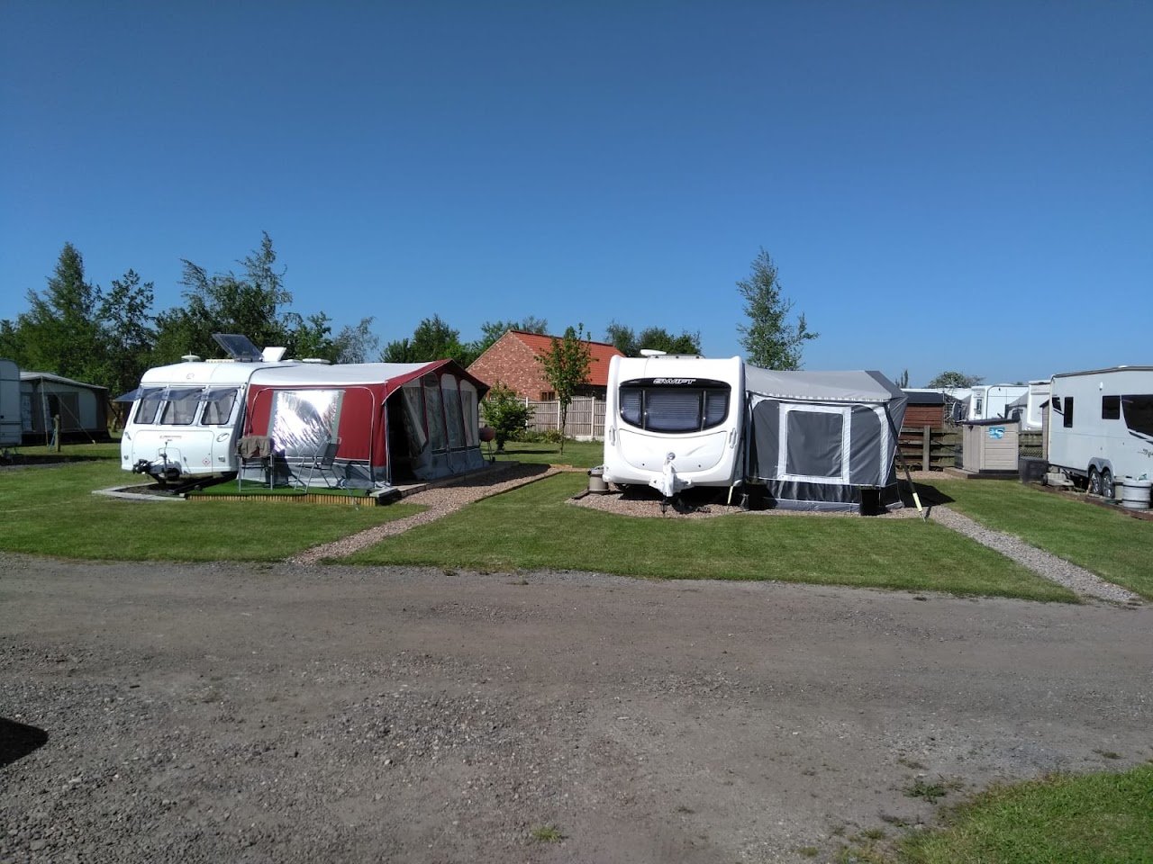 Hundred Oaks Caravan Park