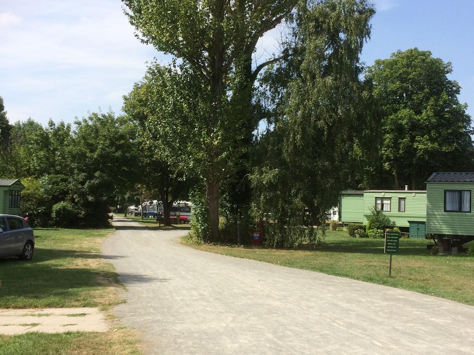 Island Meadow Caravan Park