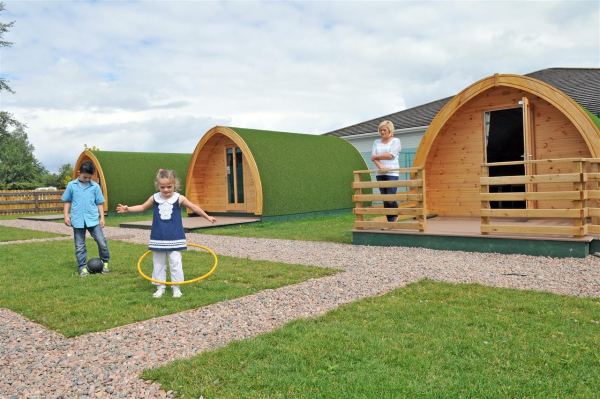 Kinnego Marina Caravan Park