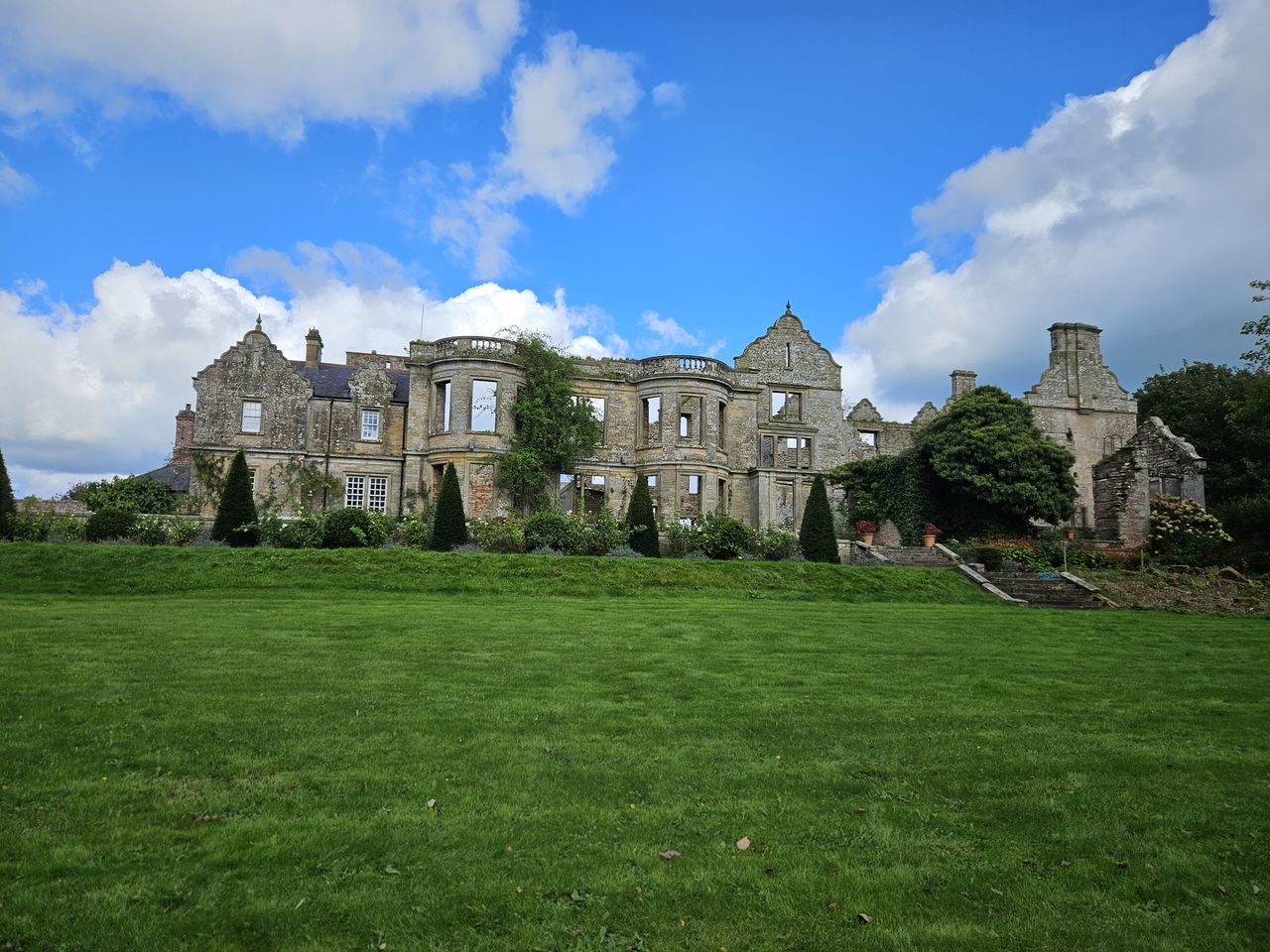 Kirklinton Hall and Gardens