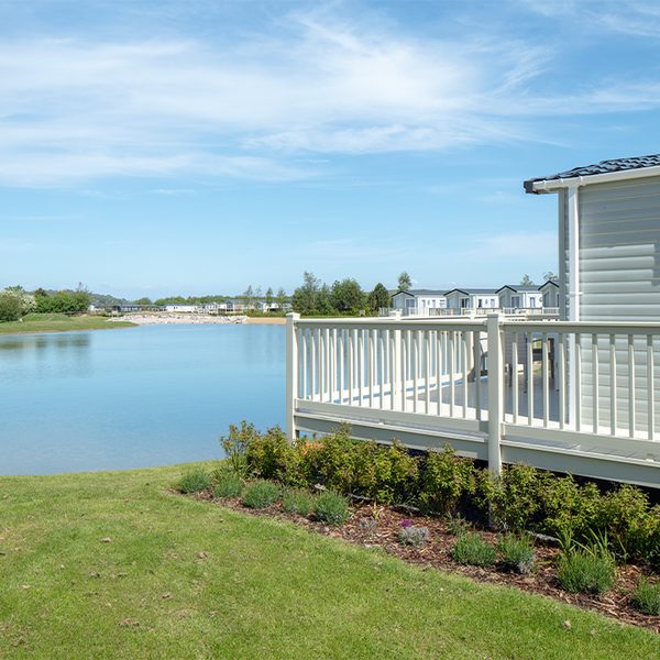 Lakeside Holiday Park