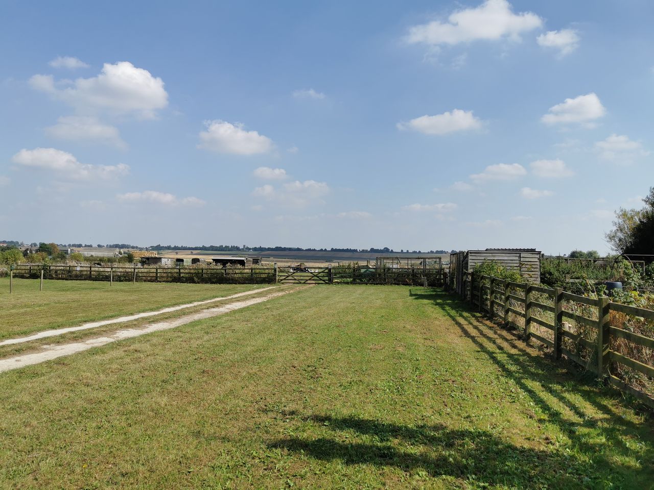 Larkrise Holiday Site