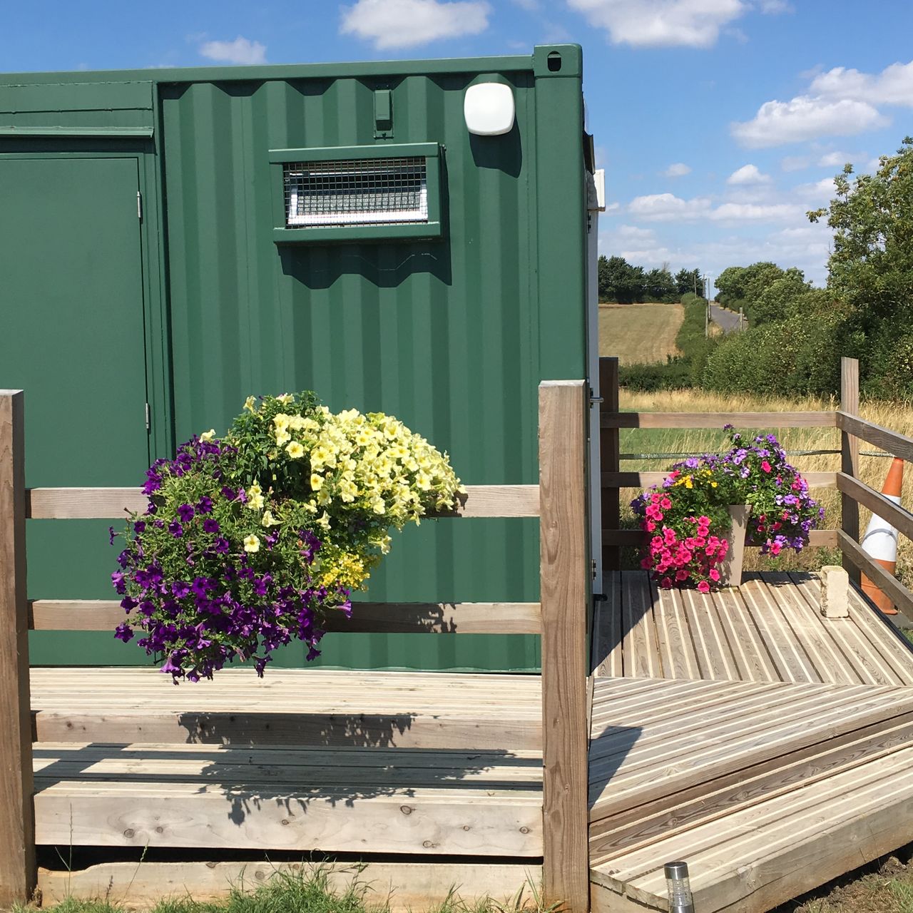 Larks Rise Caravan and Camping