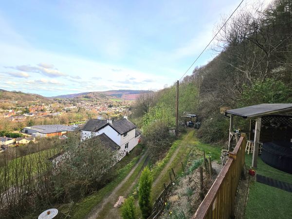Llangollen Shepherd's Huts