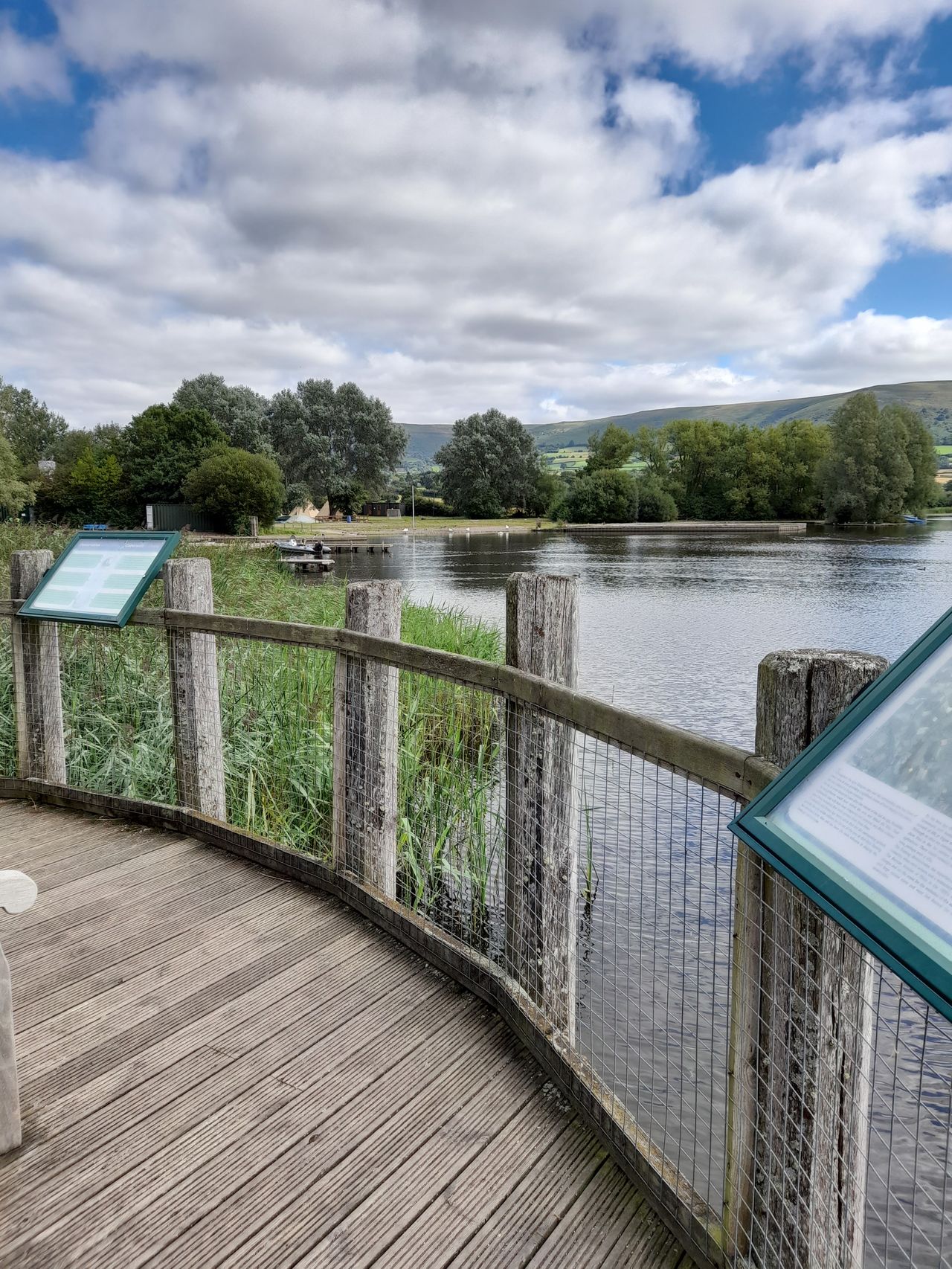 Llynfi Holiday Park