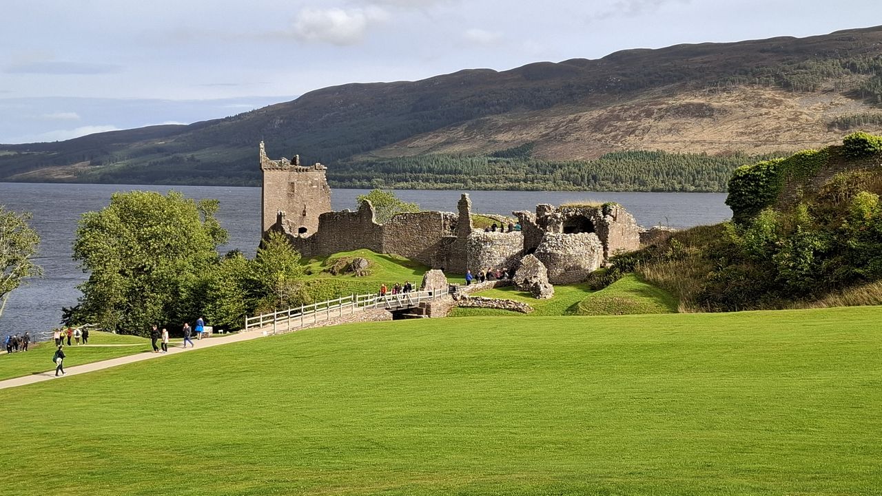 Loch Ness Bay Camping