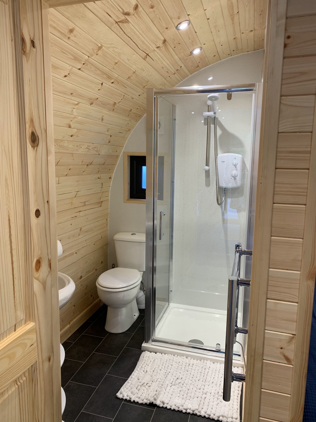 Loch Ness Wigwams