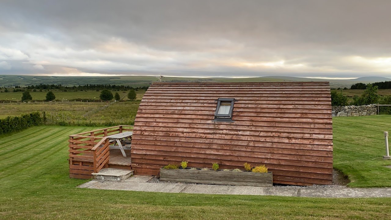 Loch Shin Luxury Pods