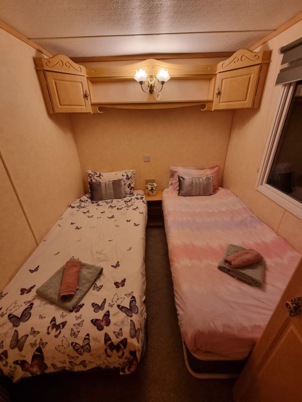 Lochlands Caravan Park