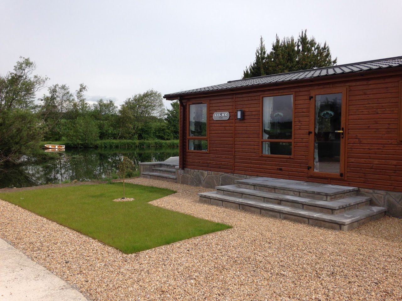 Lochmanor Caravan Park & Fishery