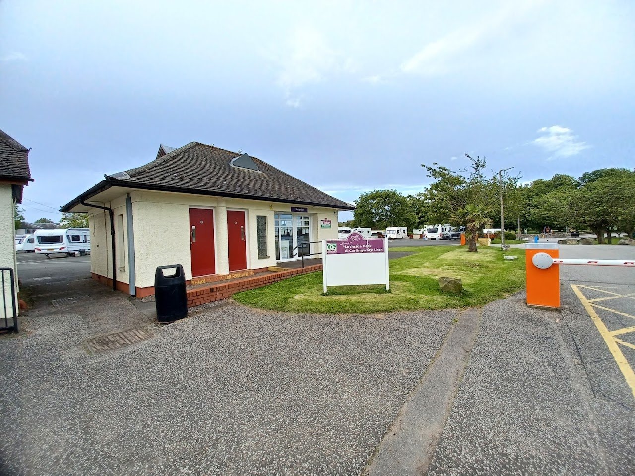 Lochside Holiday Park