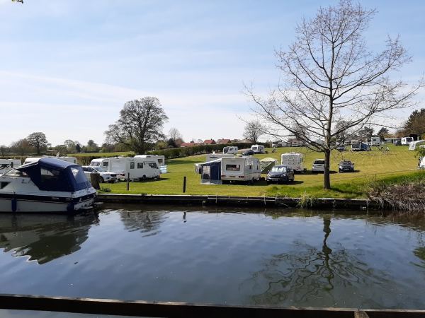 Lockside Caravan Park (Certificated Site)