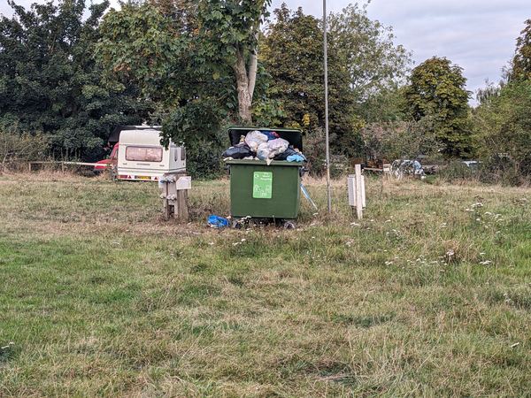 Loddon Oasis Camping