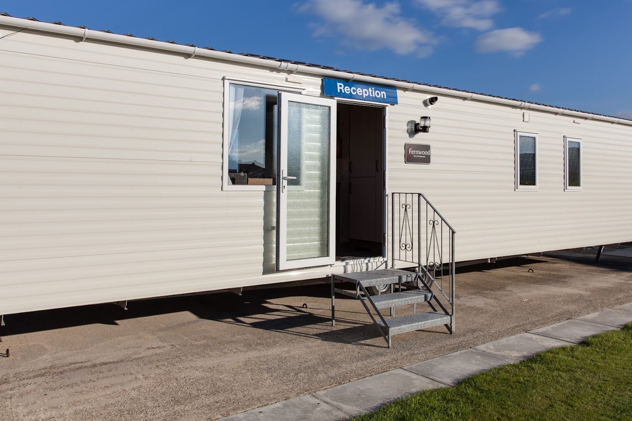 Loughside Holiday Park
