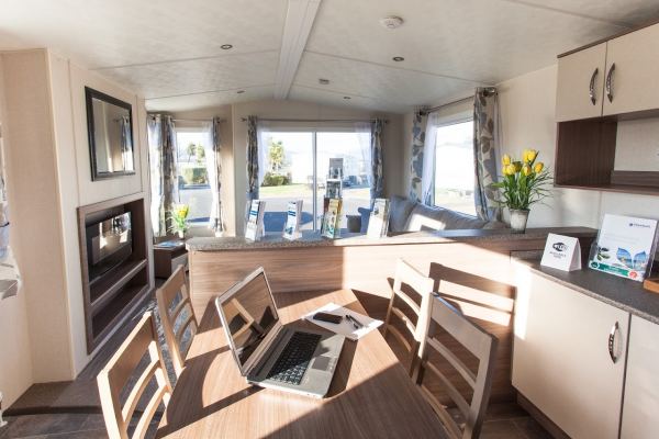 Loughside Holiday Park