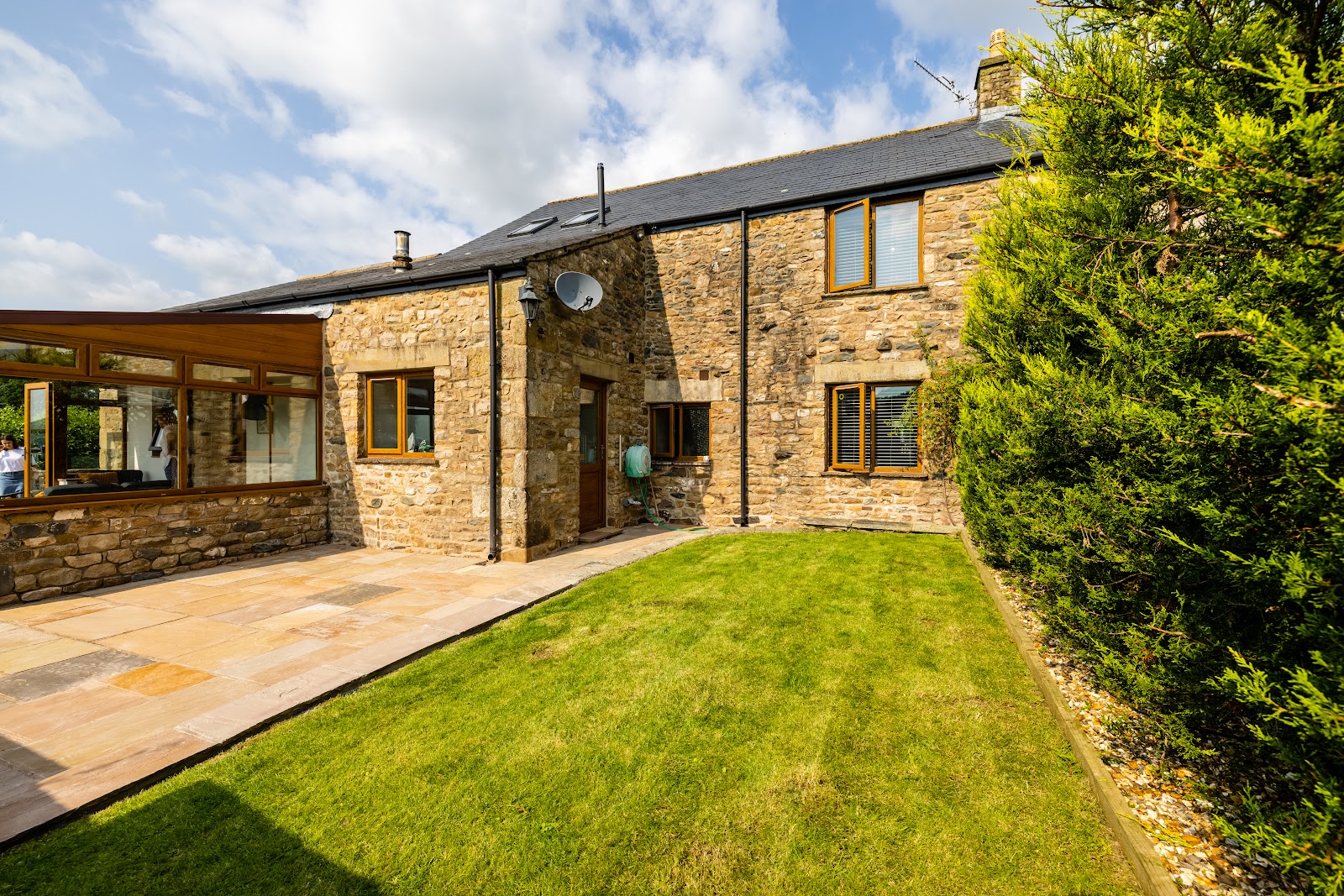 Lunesdale Escapes and New House Caravan Park