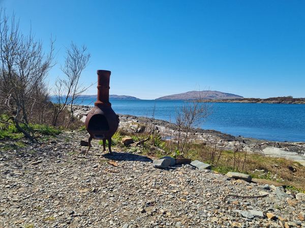 Lunga Pier and Shore Camping