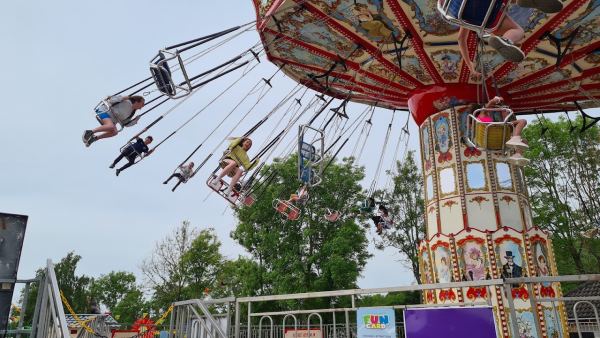 M and D's Theme Park