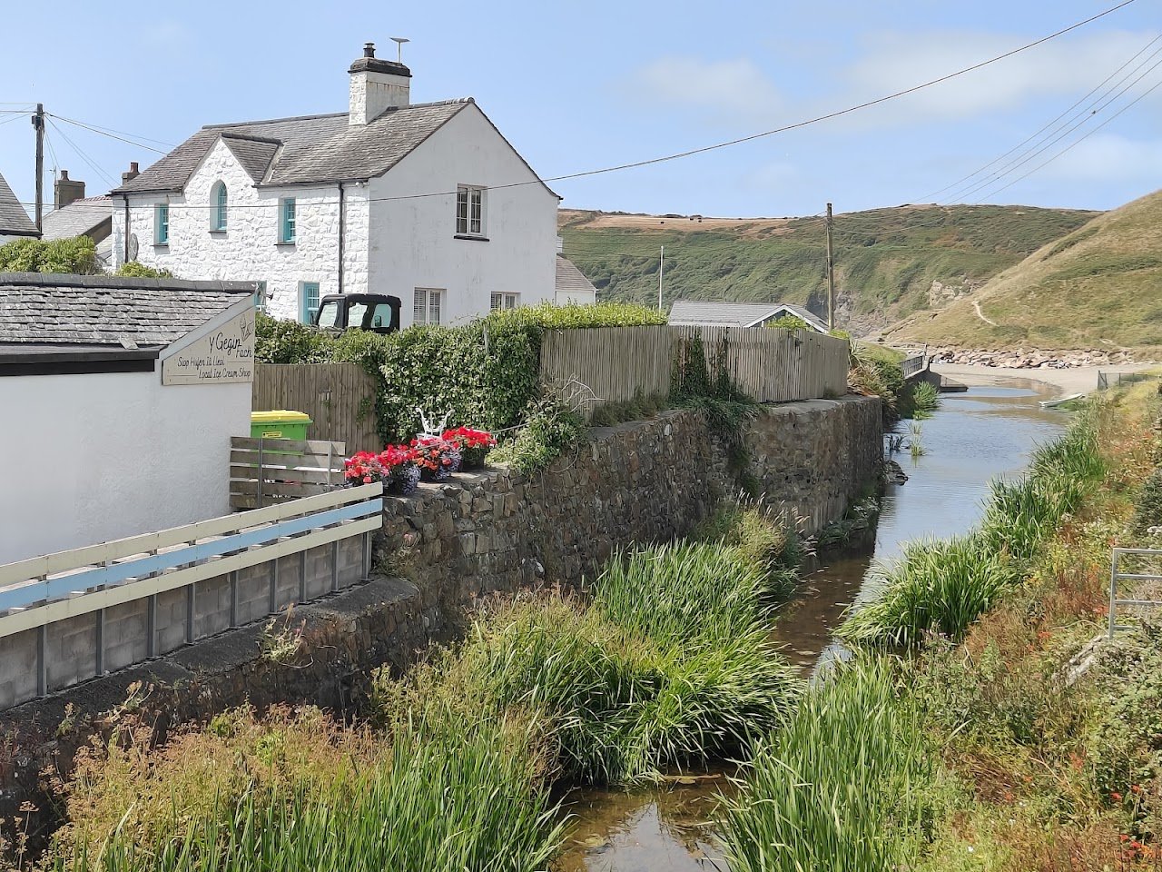 Maes Carafanau Gwythrian Caravan Site
