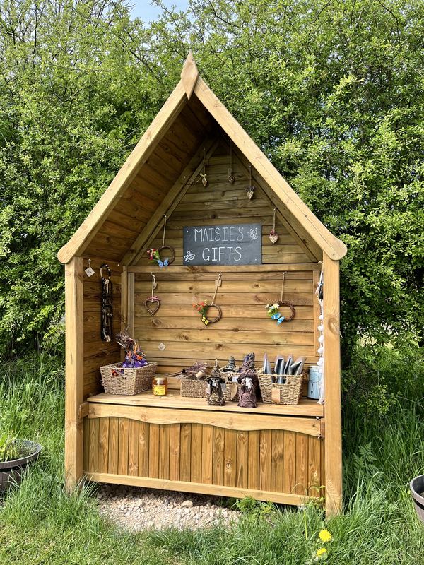 Maisie Mays Certificated Location