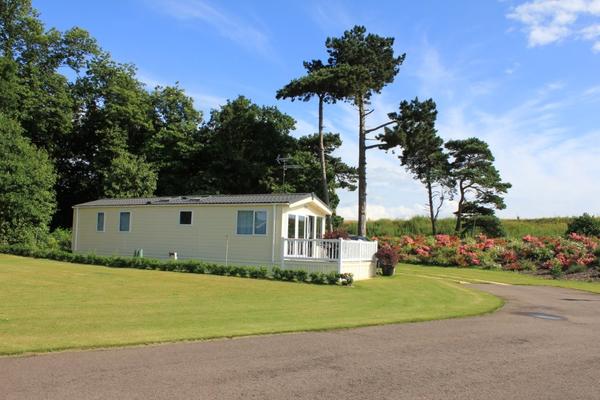 Moon and Sixpence Holiday Park